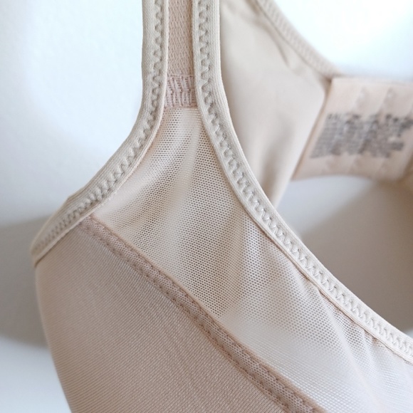 Bali 3439 Soft Cup Smooth and Seamless. 38C Beige - Picture 6 of 16